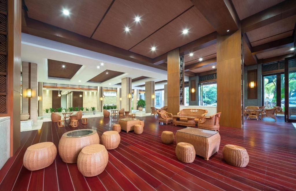 Sanya Shanghai Huating Boutique Resort Hotel מראה חיצוני תמונה