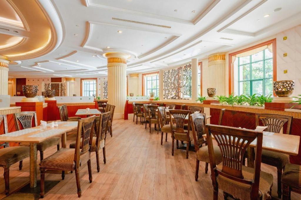 Sanya Shanghai Huating Boutique Resort Hotel מראה חיצוני תמונה