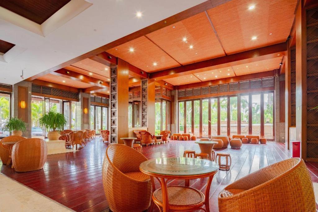 Sanya Shanghai Huating Boutique Resort Hotel מראה חיצוני תמונה