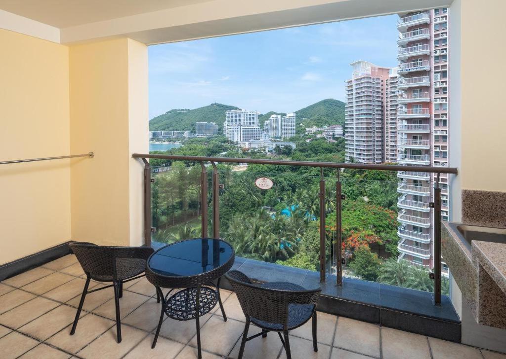 Sanya Shanghai Huating Boutique Resort Hotel מראה חיצוני תמונה